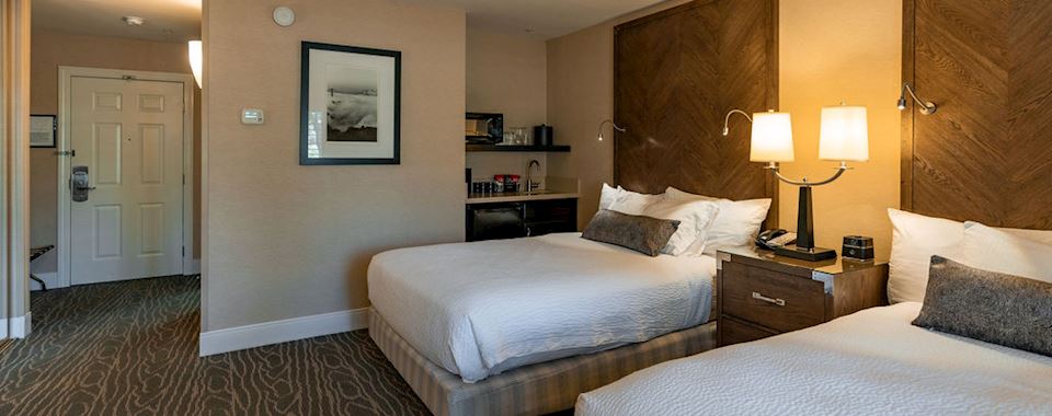 Classic Two Double Bed Room at BEST WESTERN PLUS Stevenson Manor, California